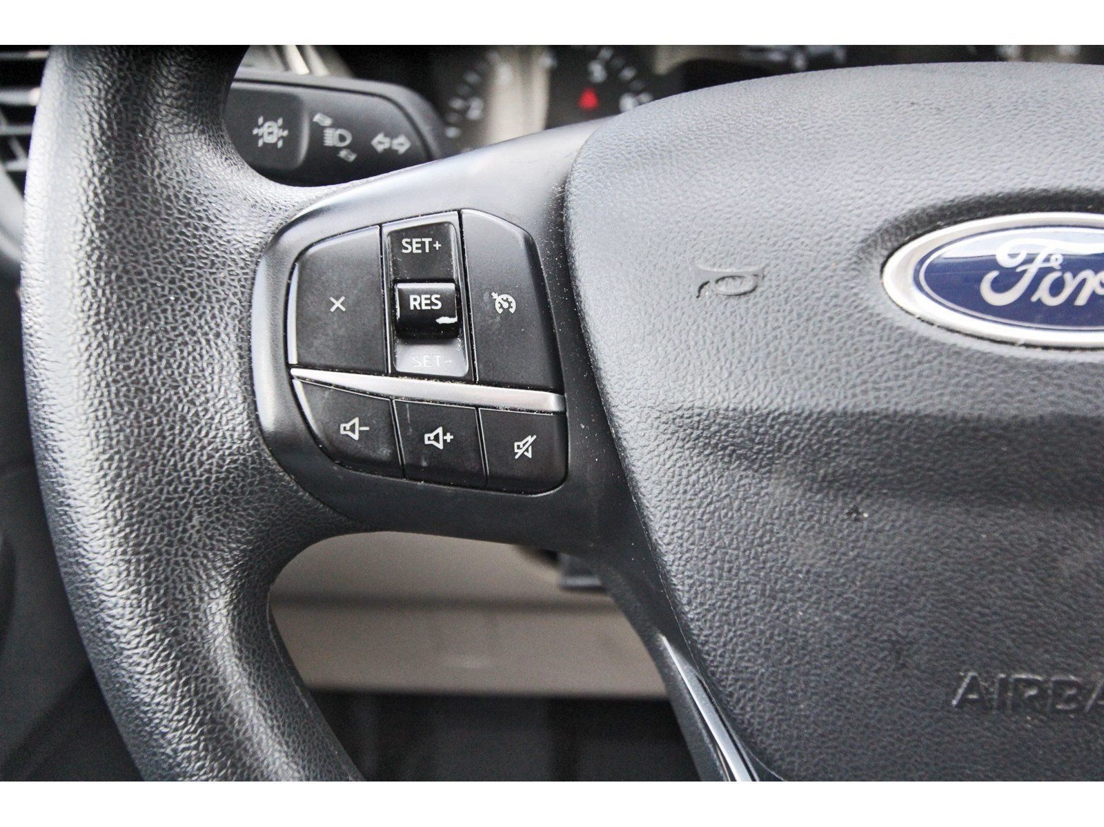 Used 2022 Ford Escape SE AWD/4WD image 23