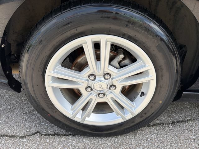 Used 2013 Ford Mustang Coupe RWD image 24