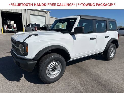 New 2025 Ford Bronco 4-Door image 3