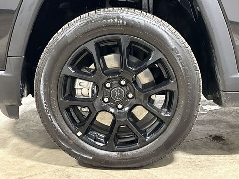 New 2026 Jeep Compass Latitude image 26