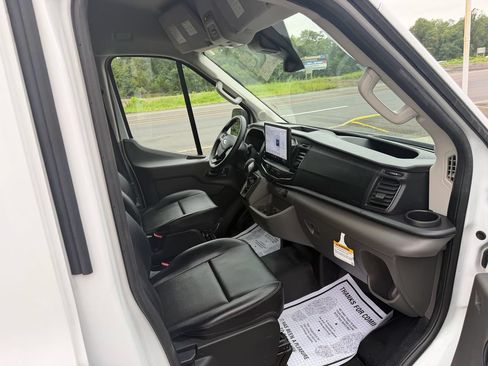 Used 2026 Ford Transit 250 148 Medium Roof RWD image 29