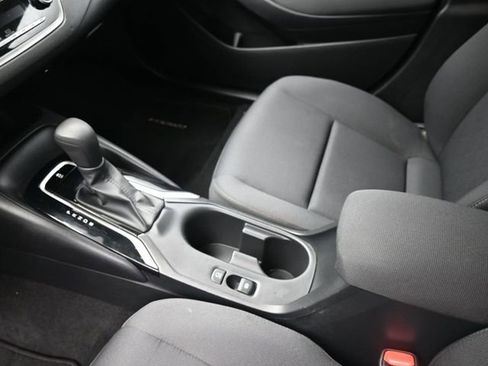 Used 2024 Toyota Corolla LE image 33