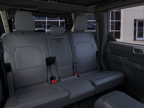 New 2026 Ford Bronco Outer Banks AWD/4WD image 11