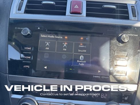 Used 2017 Subaru Outback 2.5i Premium image 19