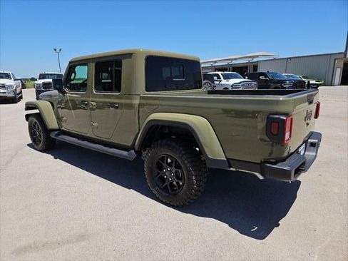 New 2026 Jeep Gladiator Sport AWD/4WD image 34