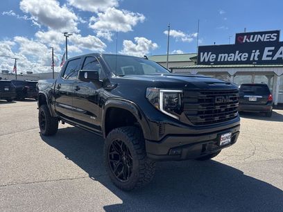 New 2026 GMC Sierra 1500 Elevation w/ Elevation Premium Package