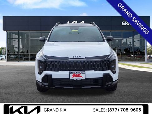 New 2026 Kia Sportage X-Line image 3