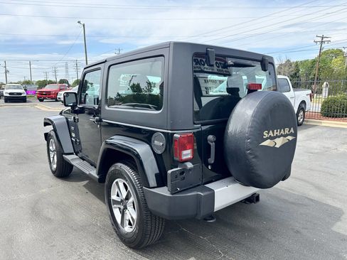 Used 2012 Jeep Wrangler Sahara w/ Connectivity Group image 7