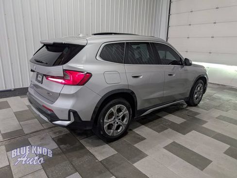 Used 2024 BMW X1 xDrive28i w/ Convenience Package AWD/4WD image 4
