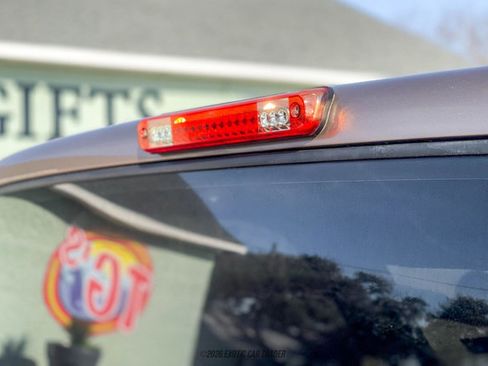 Used 1994 Chevrolet Silverado 1500 2WD Regular Cab image 62