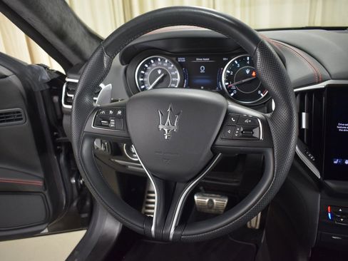 Used 2023 Maserati Ghibli Modena Q4 AWD/4WD image 27