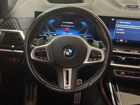 Used 2023 BMW X7 M60i w/ Executive Package AWD/4WD image 17
