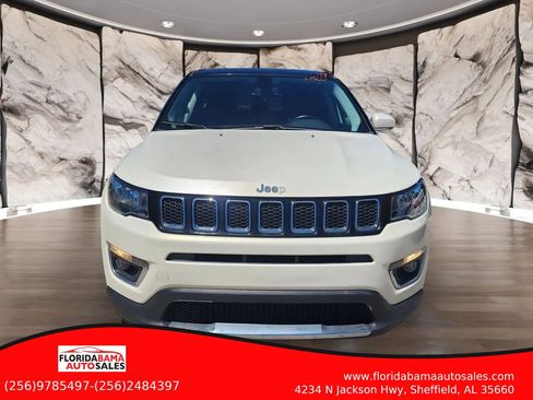 Used 2019 Jeep Compass Limited AWD/4WD image 8
