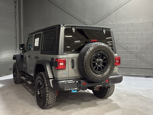 Used 2023 Jeep Wrangler Unlimited Rubicon 4xe AWD/4WD image 6