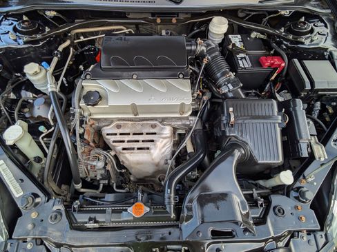 Used 2012 Mitsubishi Eclipse image 18