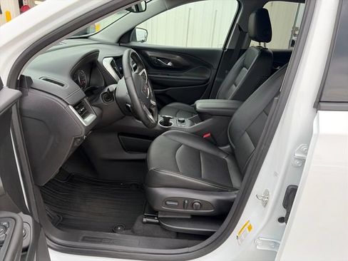 Used 2023 GMC Terrain SLT FWD image 9