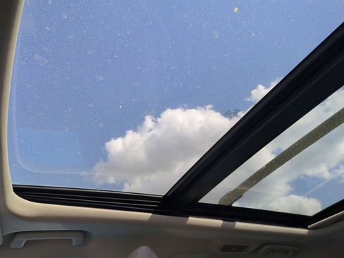 Used 2021 Ford Expedition Max Limited image 27