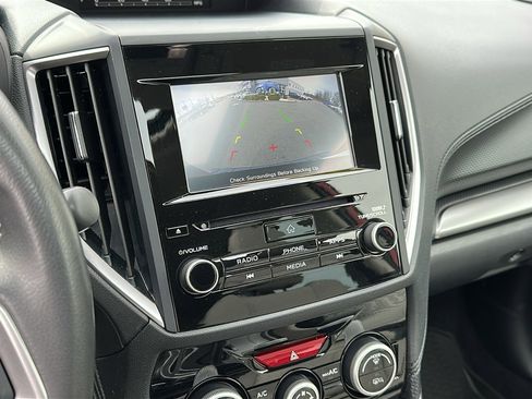 Used 2023 Subaru Forester Premium image 17