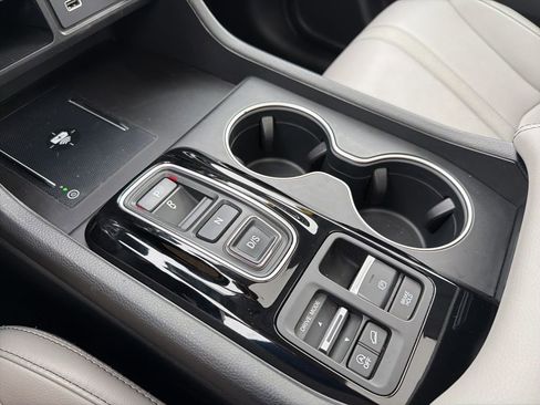 Certified 2023 Honda Pilot Touring image 38