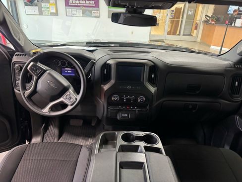 Used 2021 Chevrolet Silverado 1500 Custom Trail Boss w/ Realtree Special Edition image 14