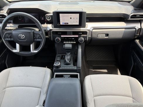 Used 2026 Toyota 4Runner SR5 AWD/4WD image 15