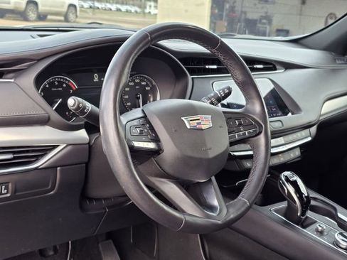 Used 2023 Cadillac XT4 Premium Luxury w/ LPO, Onyx Lite Package image 23