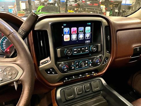 Used 2016 Chevrolet Silverado 1500 High Country AWD/4WD image 18