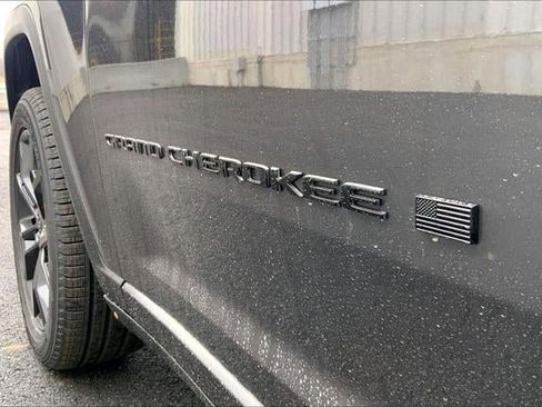 New 2025 Jeep Grand Cherokee Limited w/ Trailer Tow Package image 50