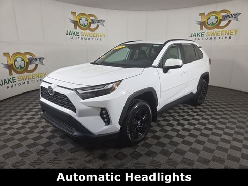 Used 2024 Toyota RAV4 XLE w/ Weather Package AWD/4WD image 3