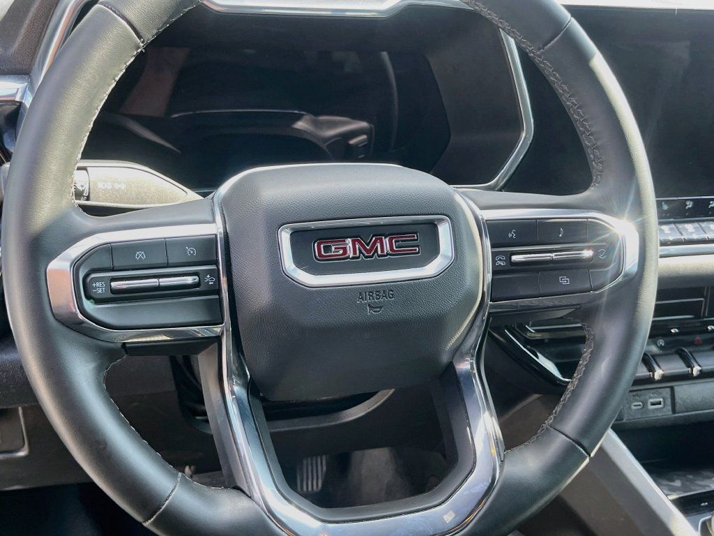 Used 2024 GMC Canyon Elevation w/ Convenience Package RWD image 11