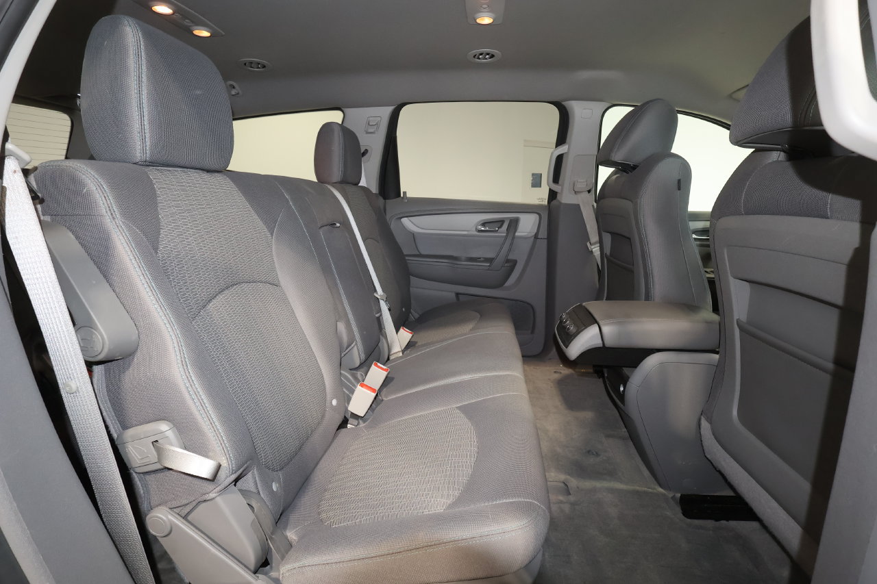 Used 2013 Chevrolet Traverse LS AWD/4WD image 17