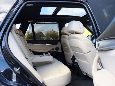 Used 2018 BMW X5 xDrive40e image 14