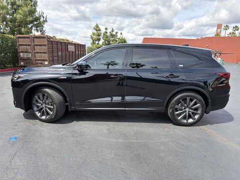 Used 2025 Acura MDX A-Spec AWD/4WD image 3