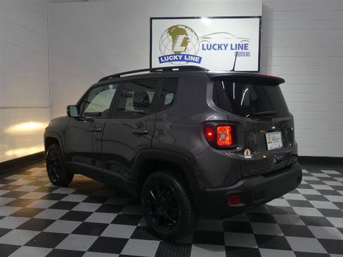Used 2020 Jeep Renegade Altitude AWD/4WD image 11