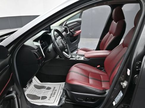 Used 2025 MAZDA CX-50 AWD 2.5 Hybrid w/ Premium Pkg image 27