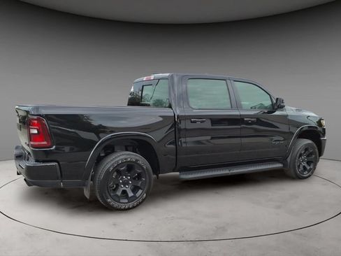 Used 2025 RAM 1500 Big Horn AWD/4WD image 7