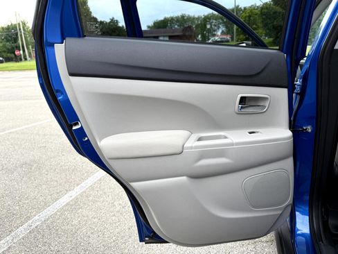 Used 2021 Mitsubishi Outlander Sport ES image 16