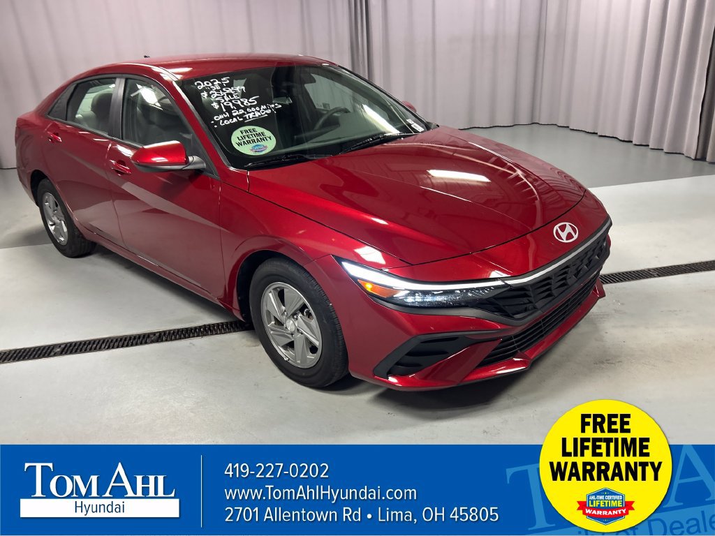 Used 2025 Hyundai Elantra SE FWD 360° Tour