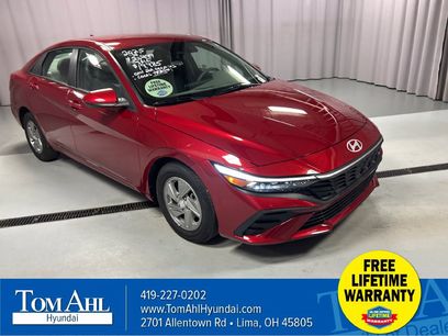 Used 2025 Hyundai Elantra SE