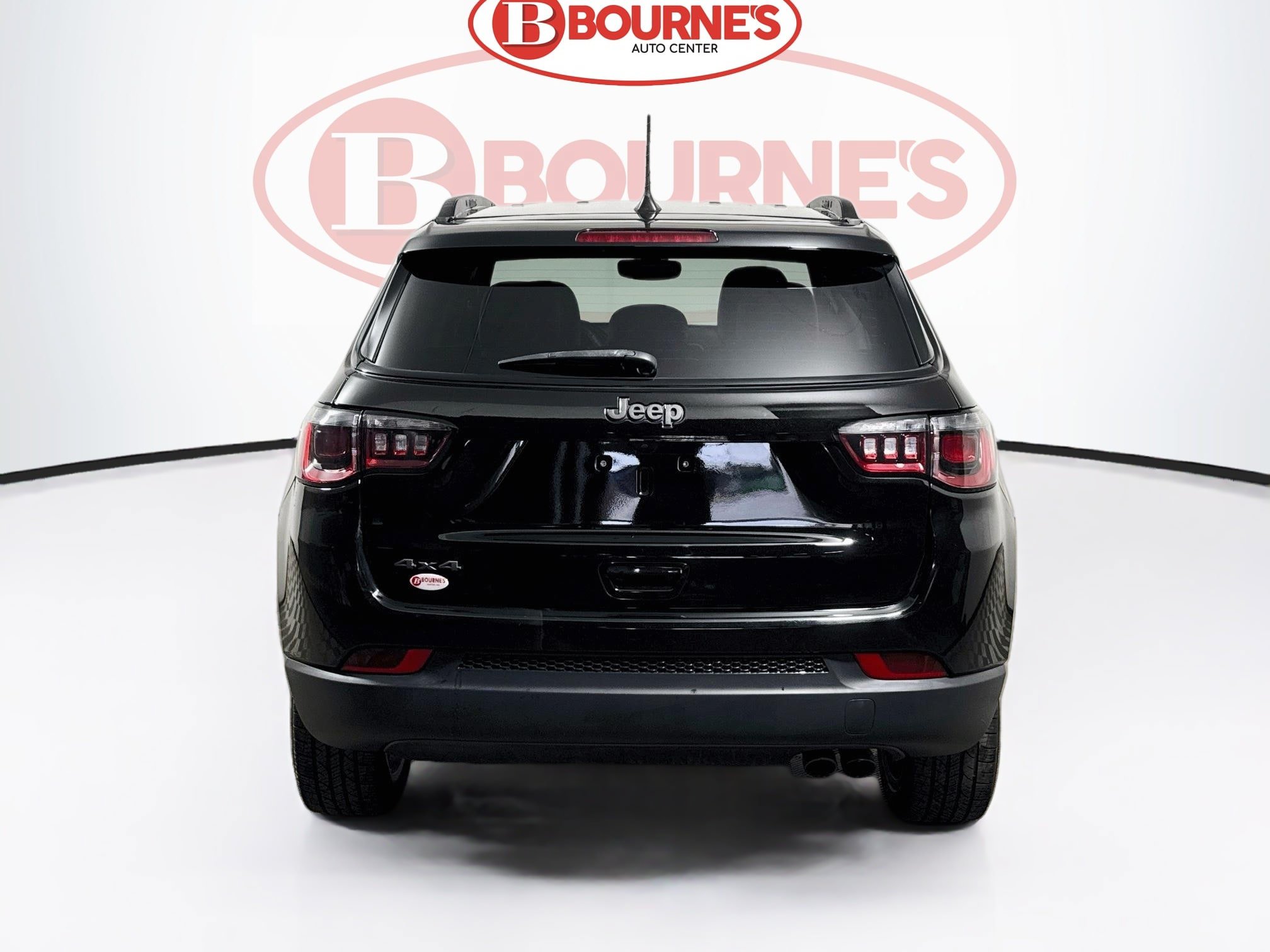 Used 2021 Jeep Compass Latitude AWD/4WD image 8