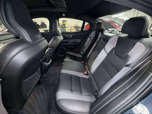 Used 2023 Volvo S60 B5 Ultimate w/ Climate Package AWD/4WD image 18