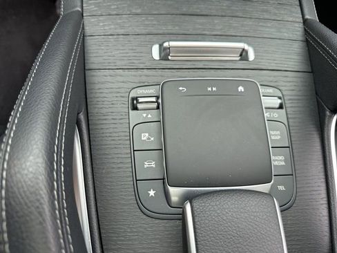 Certified 2024 Mercedes-Benz GLE 450e 4MATIC image 17