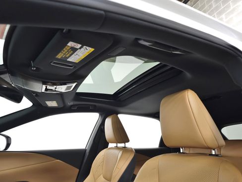 Used 2026 Lexus RX 350h w/ Convenience Package AWD/4WD image 19