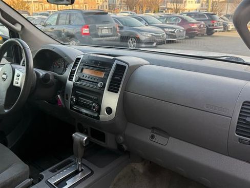 Used 2016 Nissan Frontier S image 27