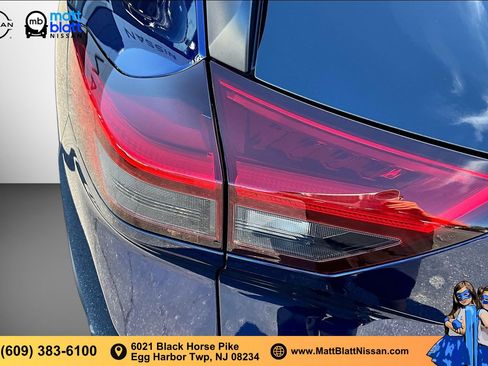 Certified 2024 Nissan Rogue SV AWD/4WD image 27