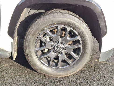 Certified 2024 Toyota Sequoia Platinum AWD/4WD image 8
