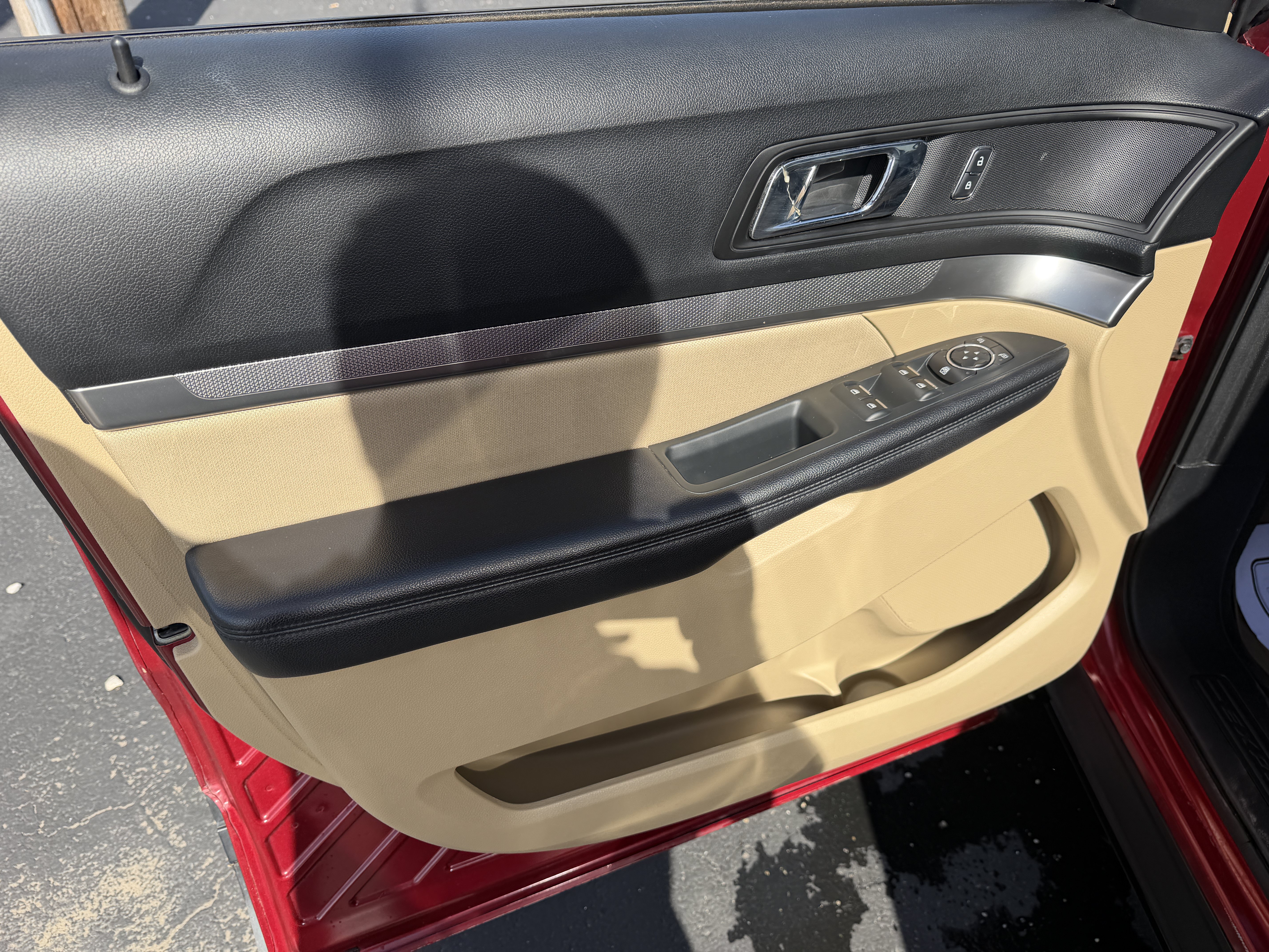 Used 2017 Ford Explorer 4WD image 16