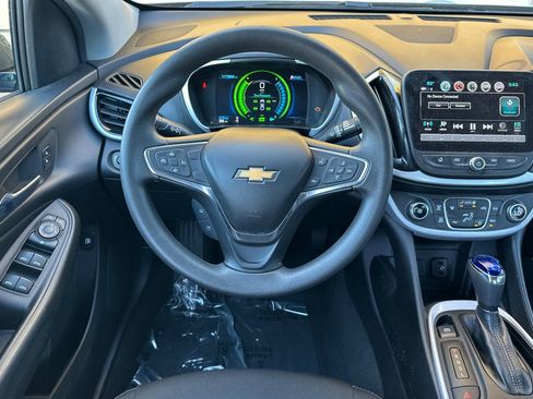 Used 2018 Chevrolet Volt LT FWD image 16