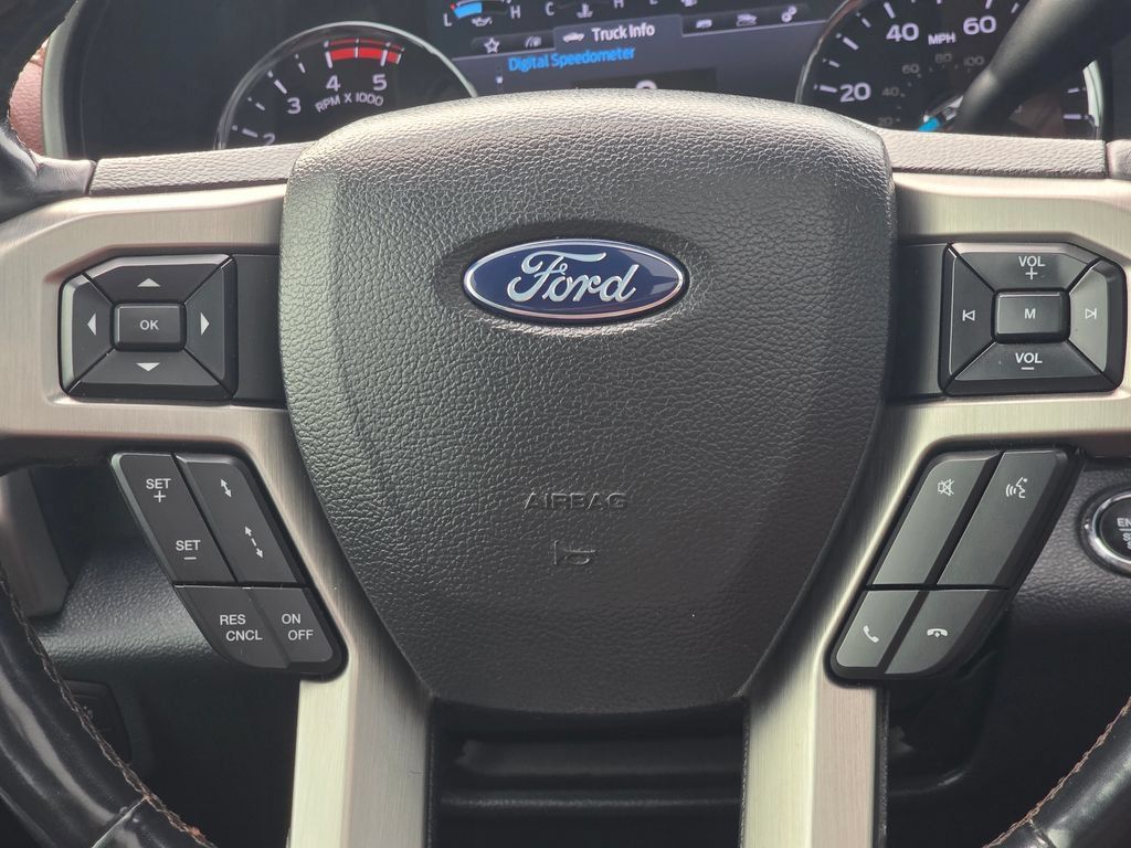 Used 2022 Ford F350 Platinum AWD/4WD image 19