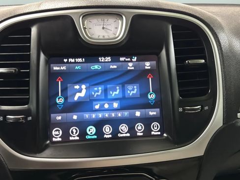 Used 2018 Chrysler 300 Limited w/ Safetytec Plus Group AWD/4WD image 13
